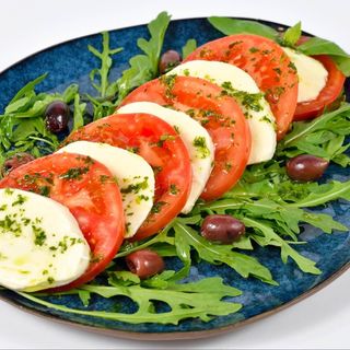 Салата Капрезе - 300гр