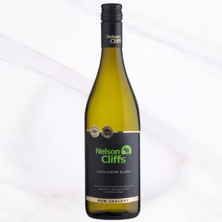 Nelson Cliffs Совиньон Блан
