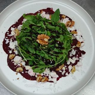 Карпачо от червено цвекло