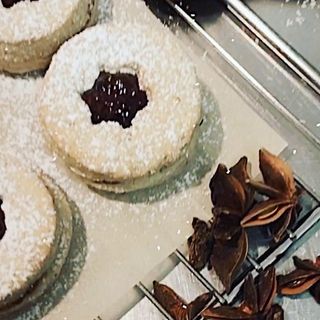 Кутия ЛИНЦЕРИ