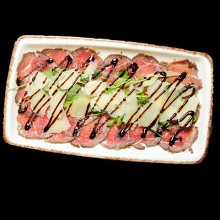 Телешко карпачо "Black Angus"