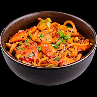 Сметанов удон със сьомга (450 г)