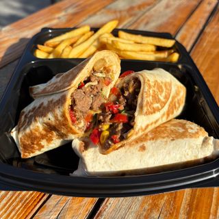 БУРИТО С ПИЛЕШКО