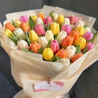 Букет от 35 шарени лалета