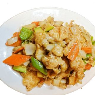 Пилешко с ароматни гъби и зеленчуци 