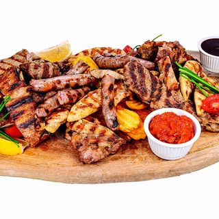 Плато Скара за четирима