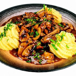 Свинско с горски гъби