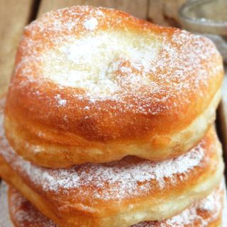 Мекица с пудра захар 