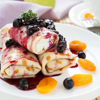 Палачинка cъс сирене и сладко (280г)