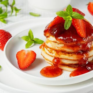 Мини палачинки със сладко по избор