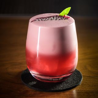 Джин с ягоди ( 500 мл. )