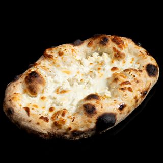 Фокача със сирене и моцарела (270г)