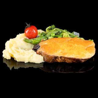 Свински врат с пармезанова коричка (420г)