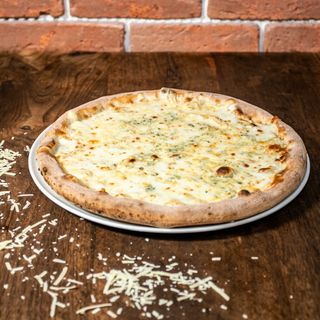 Formaggio 31cm + 1 салата Coleslaw