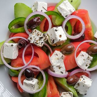 Глъцка салата (700г)