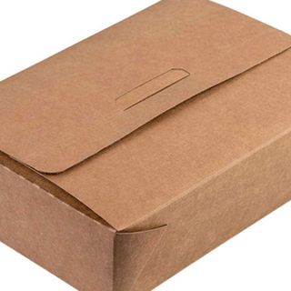 Орехова торта с млечен крем и шоколад (150 г)