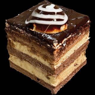 Торта „Рафи“ с бял/кафяв шоколад