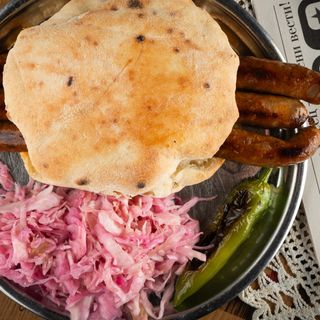 Средна порция кобасици (480г)