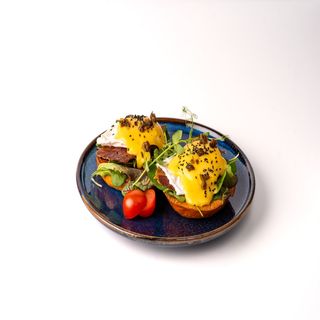 Яйца Бенедикт (350г)