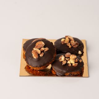 Овесени бисквити с какао и лешници (100г)