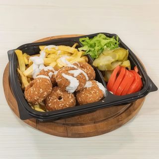 Порция фалафел