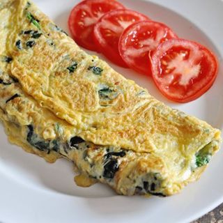 Омлет със спанак и сирене