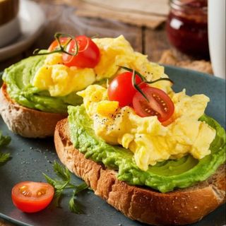 Авокадо тост