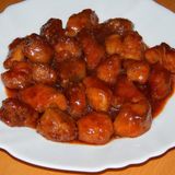 Свински късчета със сладко лютив сос