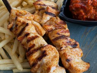 Пилешки шишчета 350гр