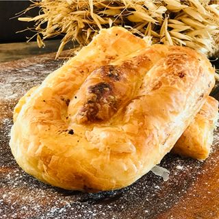 Вита баничка със сирене (0.200гр.)