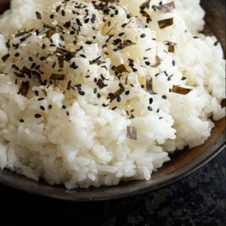 Bowl of rice with kimnori