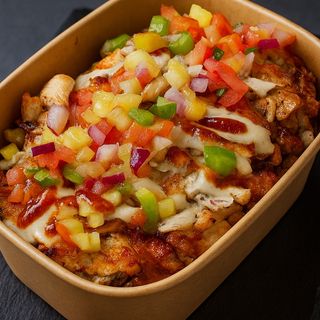 Картофи с чедър и пилешко месо