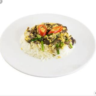 35. Пържен ориз с черни гъби, зеленчуци и яйце 700гр.