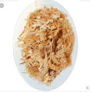 50. Оризови спагети с пилешко, свинско. телешко, яйце и зеленчуци 600гр