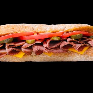 Чабата с печено телешко и барбекю сос (260г)