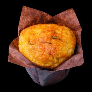 Мъфин със сушени домати