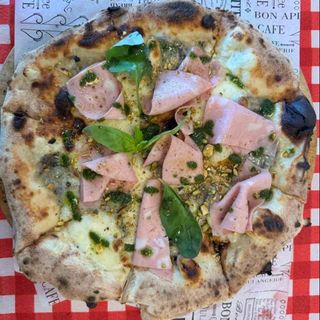 Есен в Стара София 