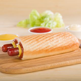 Хотдог двоен класик 325Г