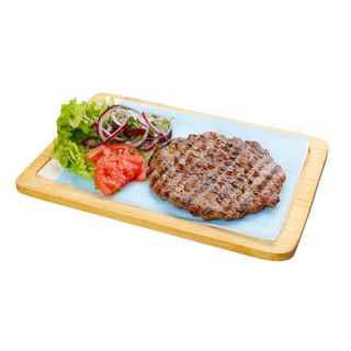 Плескавица + 2 гарнитури + пърленка 550гр