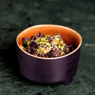 Салата с китайски черни гъби (300г)