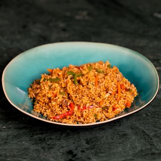 Пържен ориз със зеленчуци (350г)