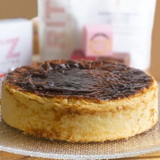 Цял класически чийзкейк Сан Себастиан