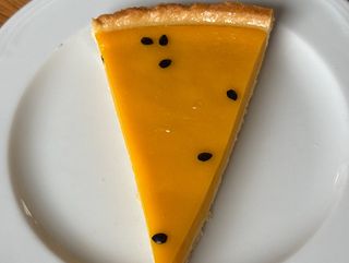 Френски тарт с манго