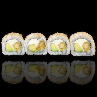 Чикън авокадо рол (130гр)