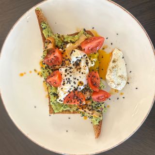 Авокадо Тост