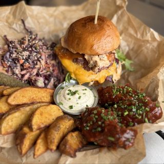 WINGS&BURGER BOX 4 ONE