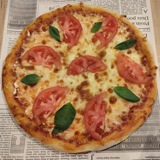 Пица Маргарита (550гр.)