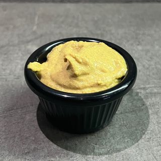 Горчица Hellmann's 