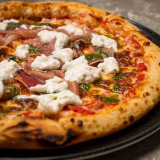 Пица Крудо и Страчатела 450г