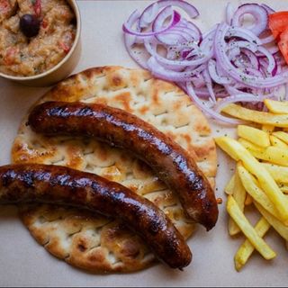 Суров суджук по селски 2 бр. (680 гр.)